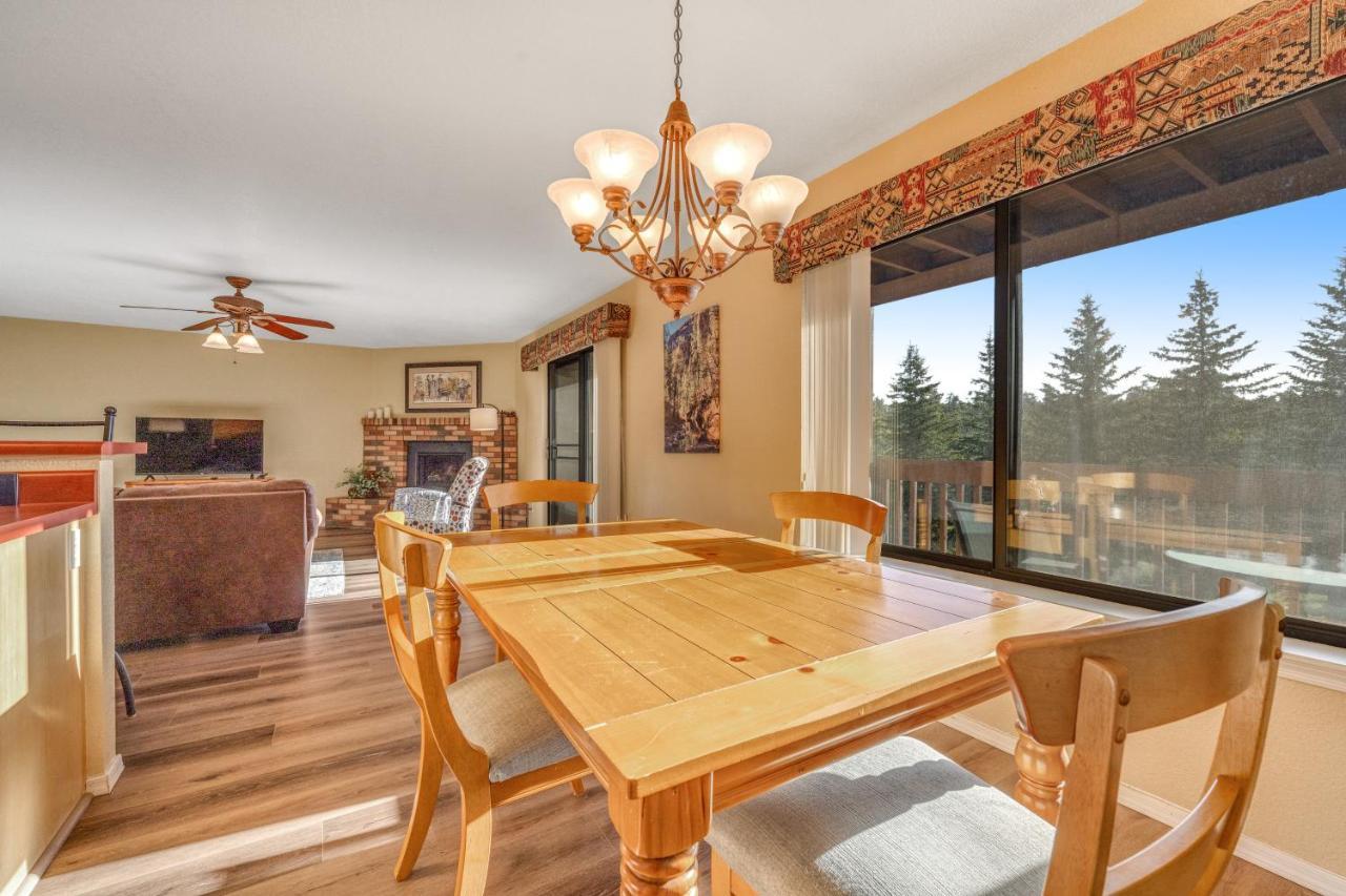Charming Walnut Hills Condo Флагстафф Экстерьер фото