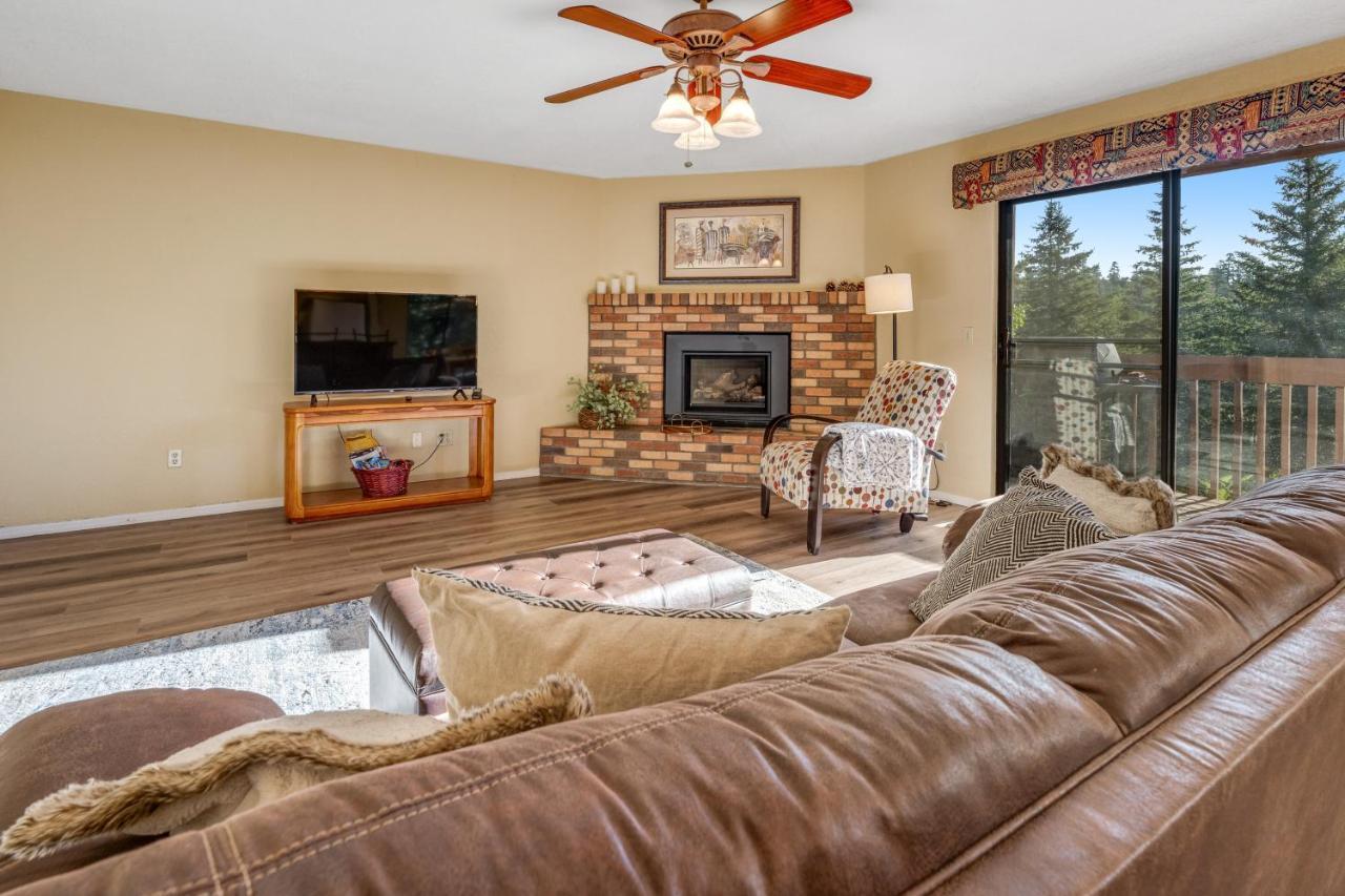 Charming Walnut Hills Condo Флагстафф Экстерьер фото